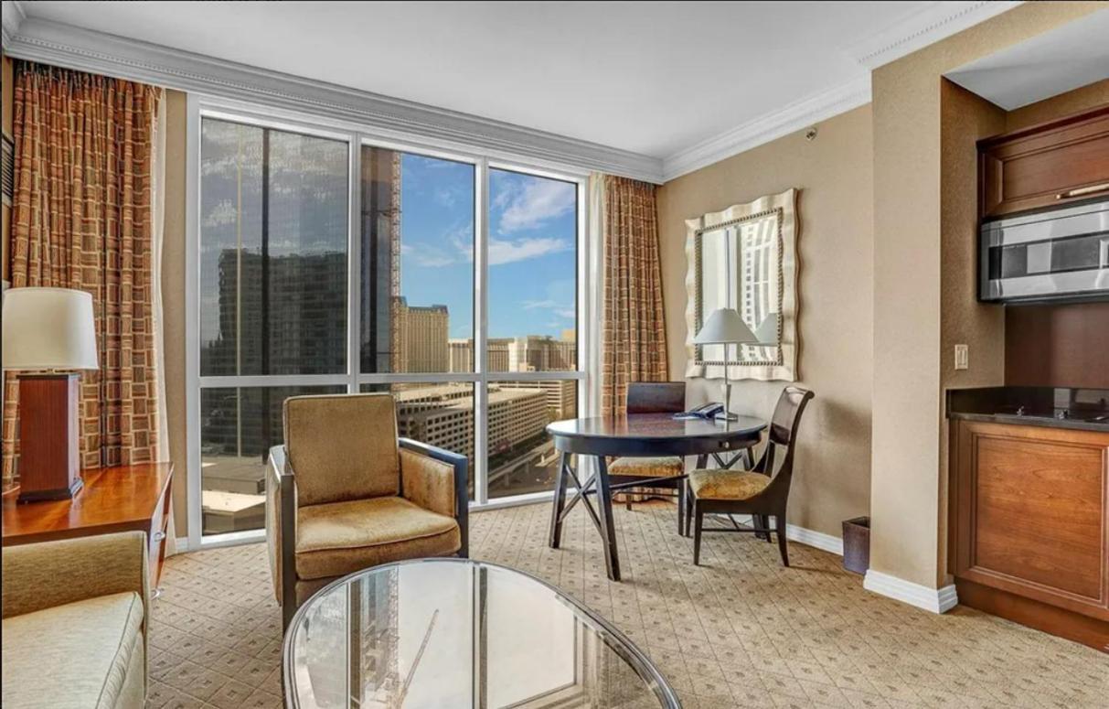 Signature Mgm Suite With Strip And Sphere View Las Vegas Exterior photo